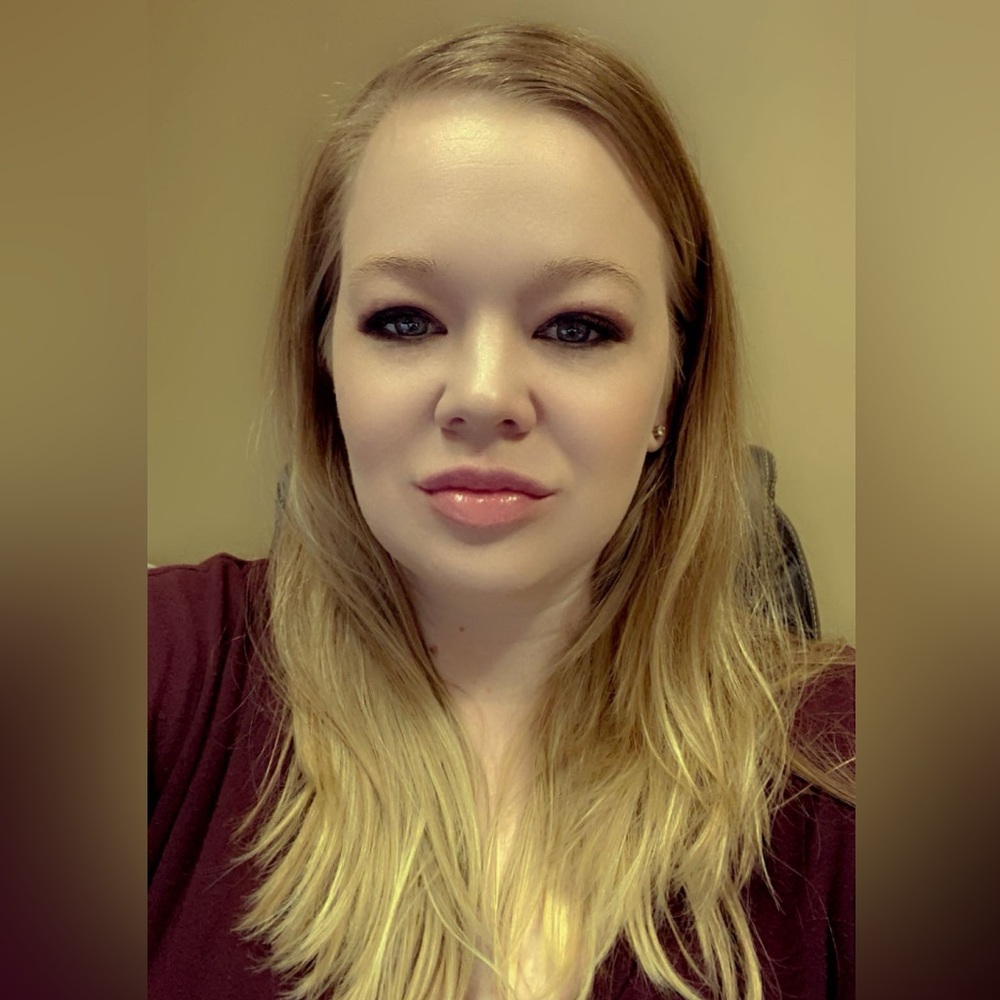 Meet your Posher, Jenni